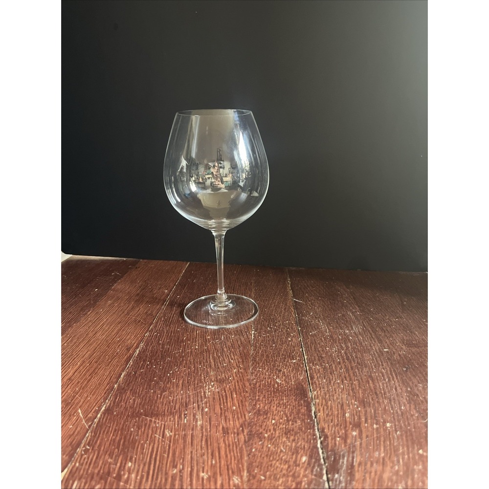 RIEDEL VINUM BURGUNDY WINE GLASS, Lead Free Crystal, 8 1/2", 24oz, AUSTRIA
